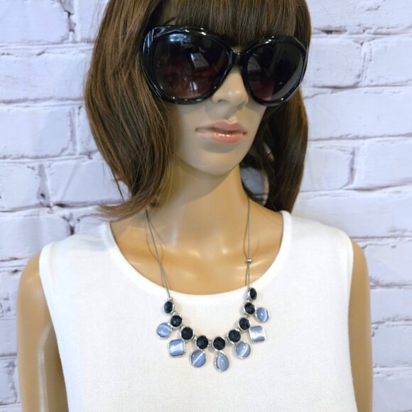 STATEMENT NECKLACE - Stunning blue two layer necklace - Picture 3 of 6